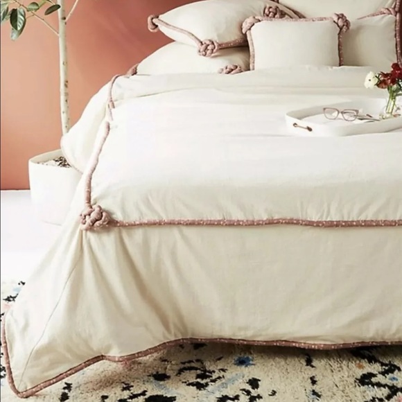 Anthropologie Alden Duvet Cover